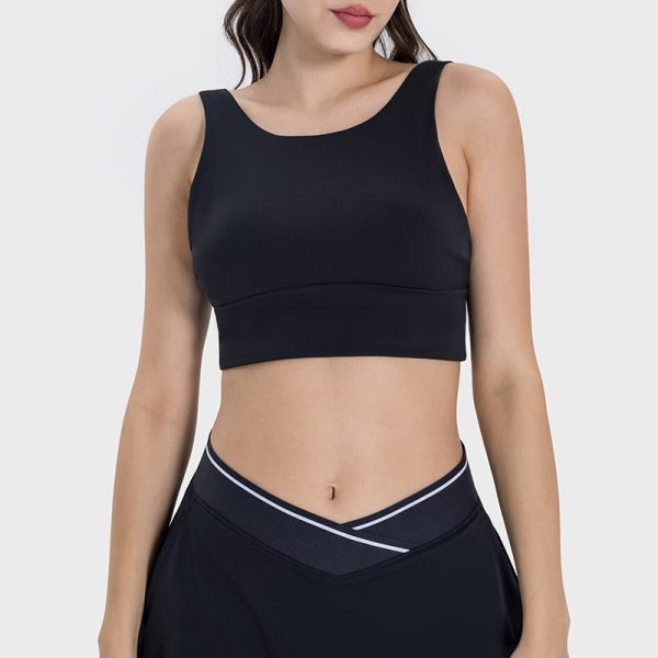 black low scoop back sports bra